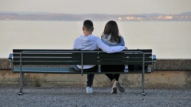 Stylizacje jak się ubrać na randkę. Krótki poradnik